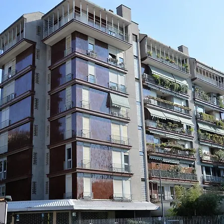 Belisario Fiera Apartament Mediolan